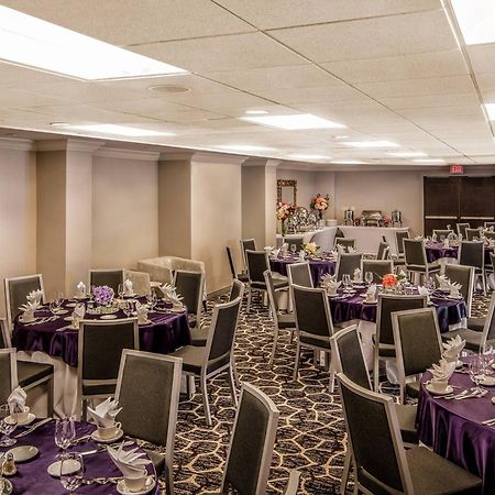 Hotel Courtyard By Marriott Bethesda Chevy Chase Exterior foto