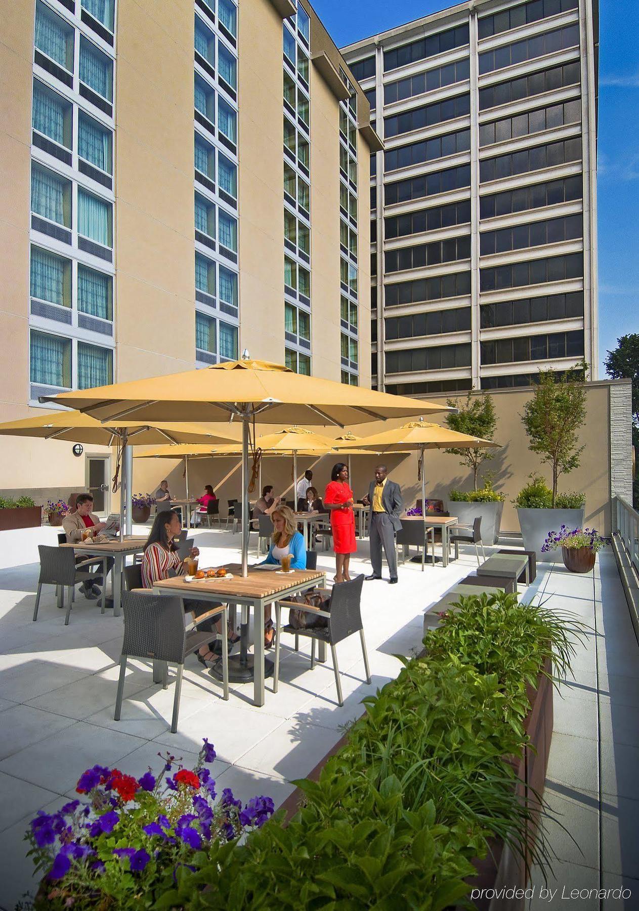 Hotel Courtyard By Marriott Bethesda Chevy Chase Exterior foto